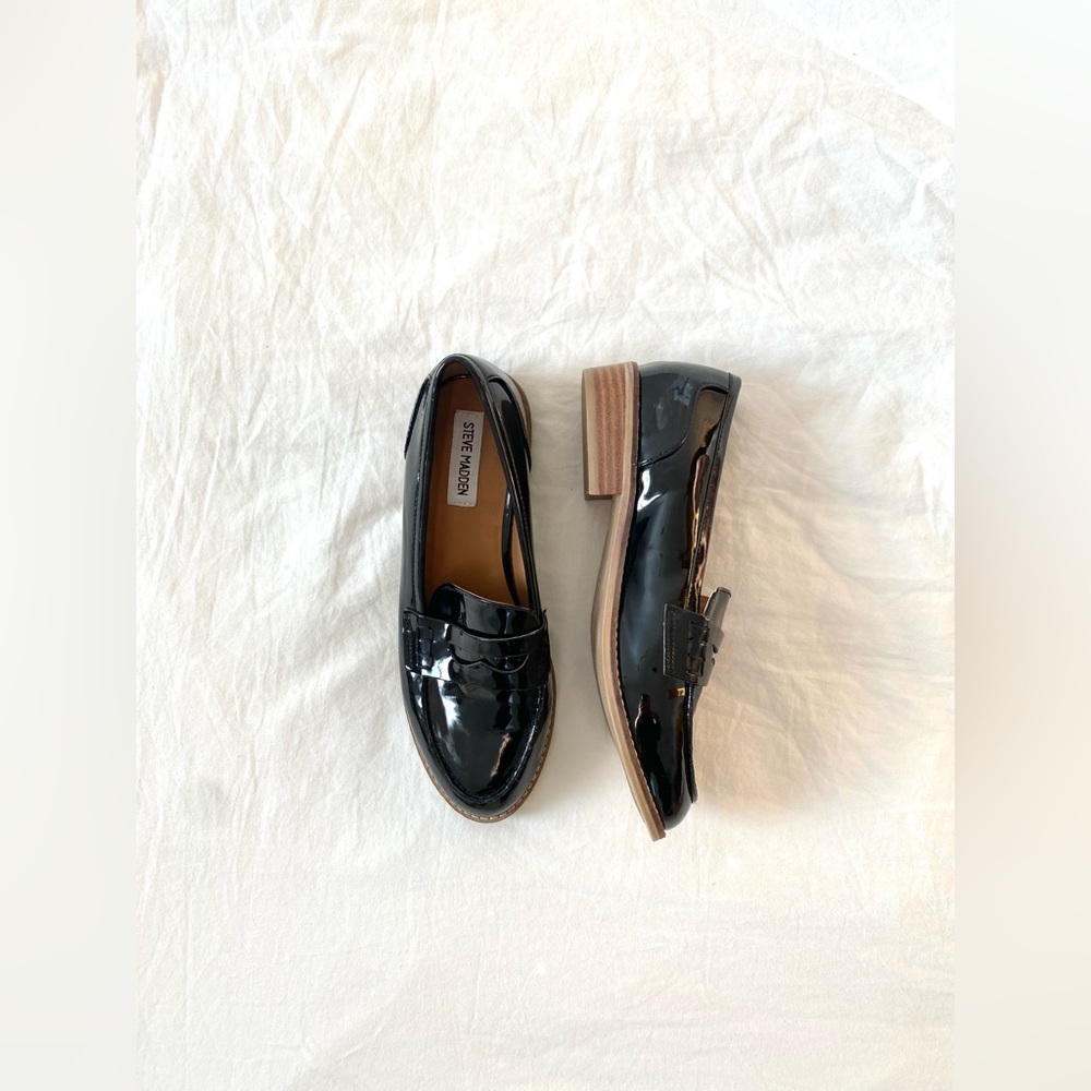 Steve Madden Black Cyylo Loafer Patent Leather Size 8